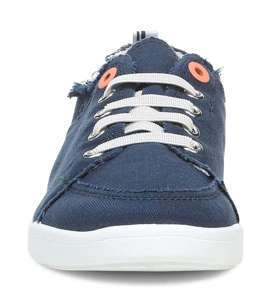 Beach Pismo Casual Sneaker: Canvas Navy Canvas